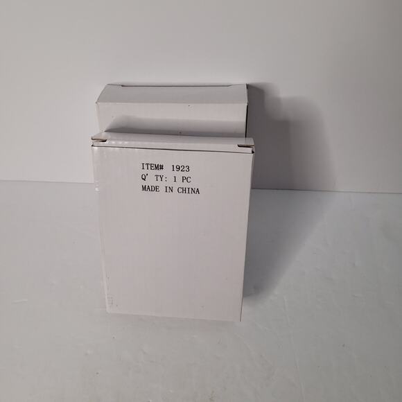 10 boxes of Cinderella Carriage Photo Frames. - Picture 8 of 9